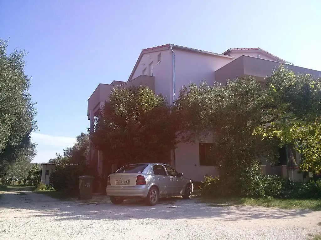 Apartments Maslina Sukosan