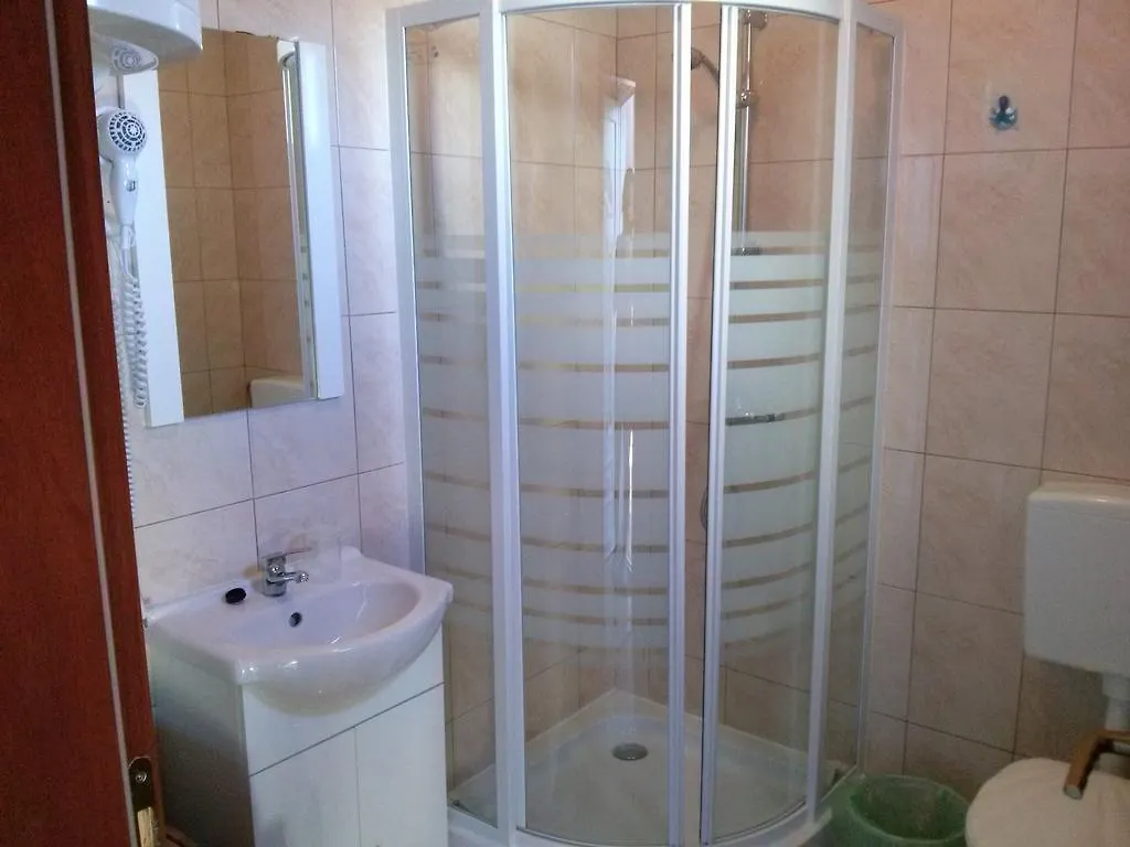 Apartments Maslina Sukosan