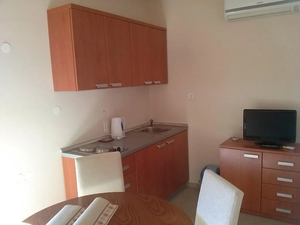 Apartments Maslina Sukosan